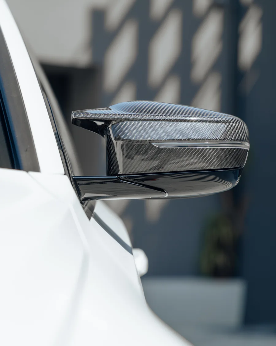 Carbonowa obudowa lusterka na oryginalnej podstawie BMW M3